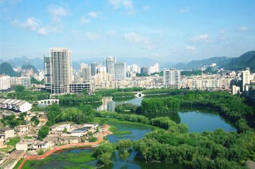 中国最凉快的城市， 年平均气温15℃左右， 空调在这里不好卖
