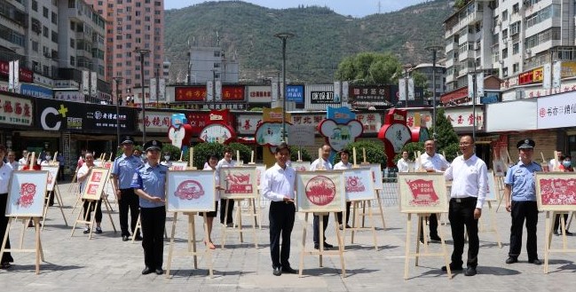 红色剪纸颂党史 红色剪影贺百年