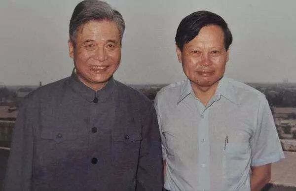 “我热爱海洋，也热爱你！”科学家要是浪漫起来，就没你什么事了